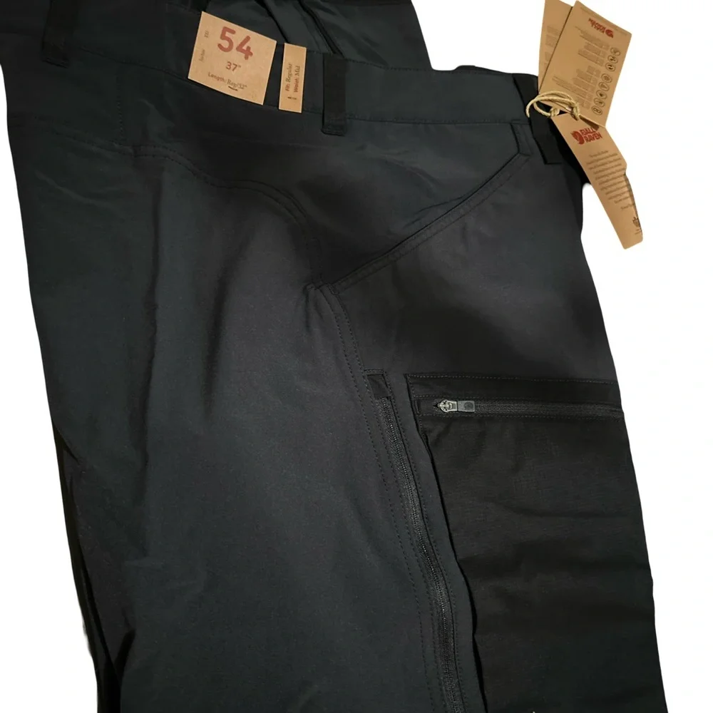 Fjallraven Men's Dark Black on Black Cargo Pants
Item# F86411+550-550+54/R - Picture 2 of 4
